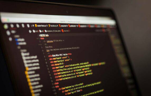 CSS-In-JS Vs Traditional CSS — Which Should You Use?